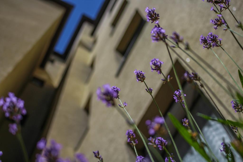 Hotel Five Seasons Furth Bagian luar foto